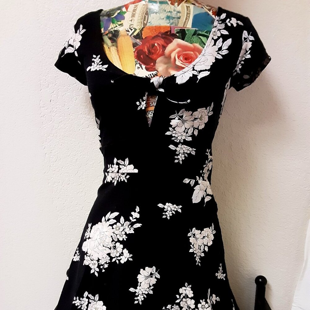 Aeropostale Summer Dress Black Floral